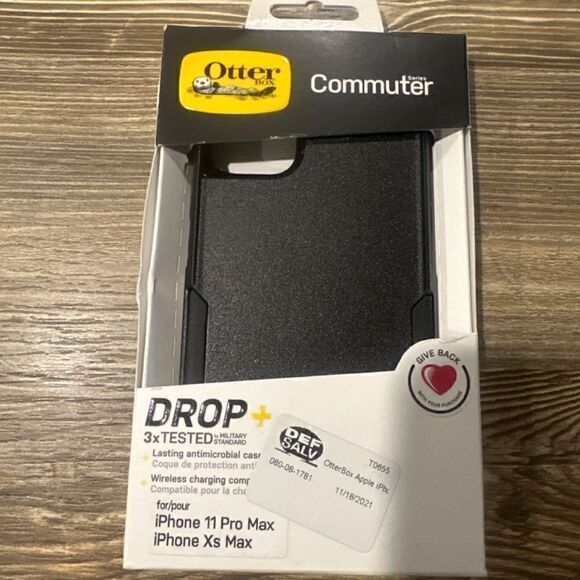 OtterBox Apple iPhone with MagSafe for Apple iPhone - Black - Picture 2 of 3